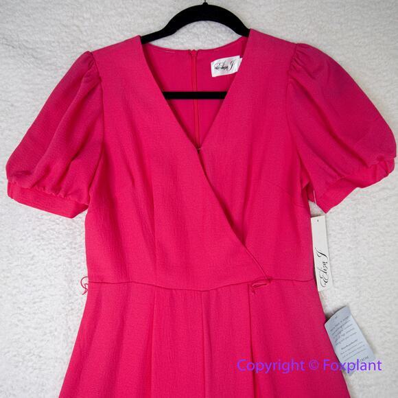 New!‎ Eliza J Short Sleeve V Neck CropJumpsuit Size 2 in Hot Pink - Picture 3 of 16